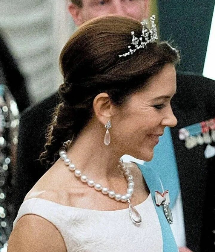 Приезд принцессы. Crown Princess Mary Jewellery.