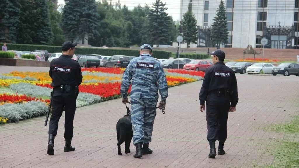 Управление безопасности граждан. Охрана общественного порядка. Полиция общественной безопасности. Полиция общественного порядка. Полиция охрана общественного порядка.