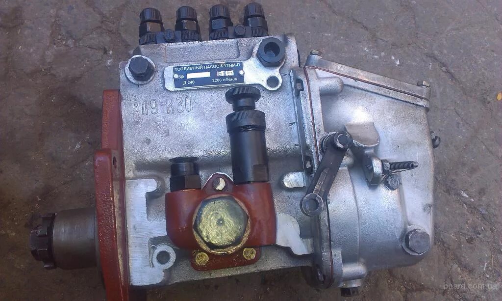 Трактор аппаратура. Трактор аппаратура. Топливный насос т-40 рядный. Топливный насос трактора мтз 82. Трактор аппаратура.