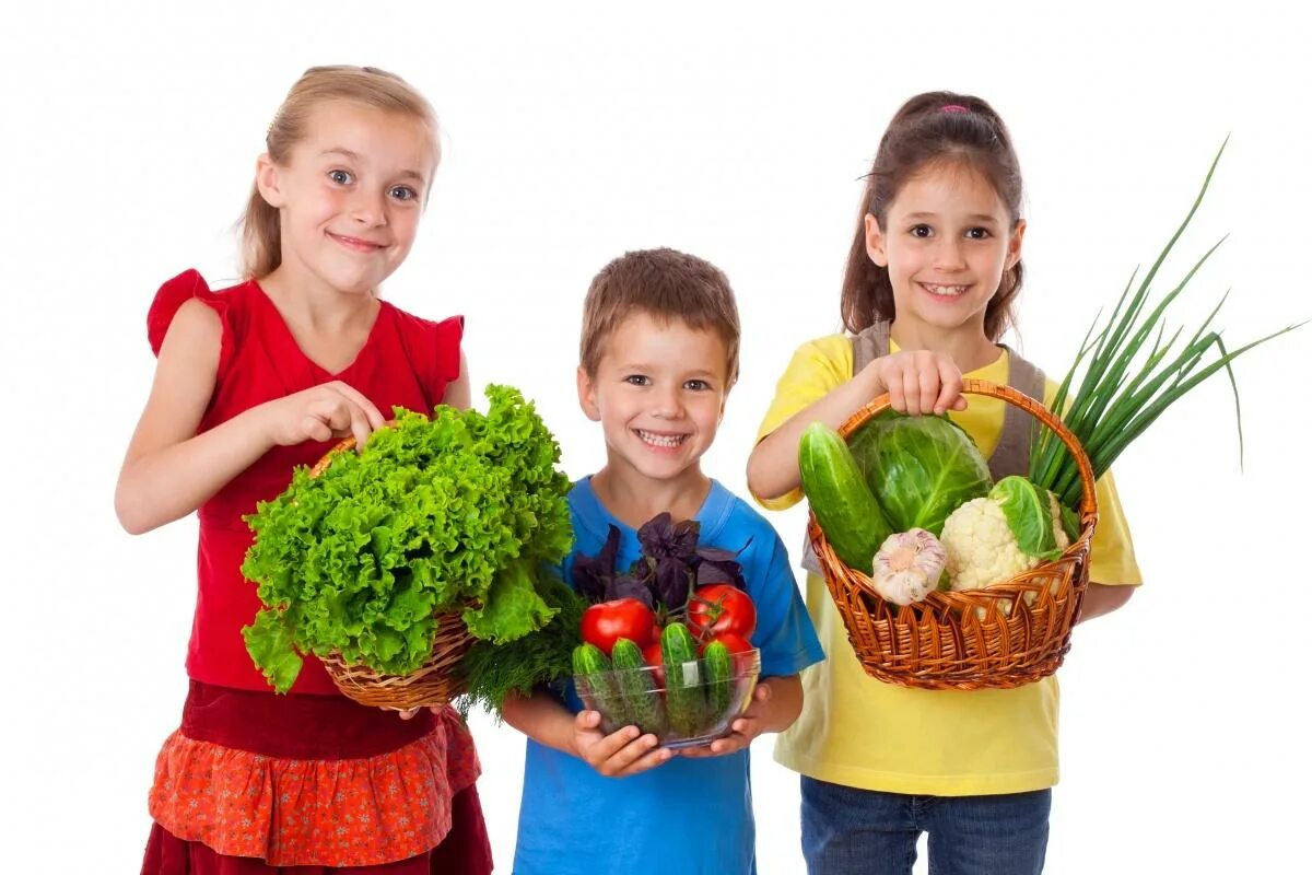 Vegetable family. Овощи и фрукты для детей. Фрукты для детей. Фотосессия дети с овощами. Ребенок ест овощи и фрукты.