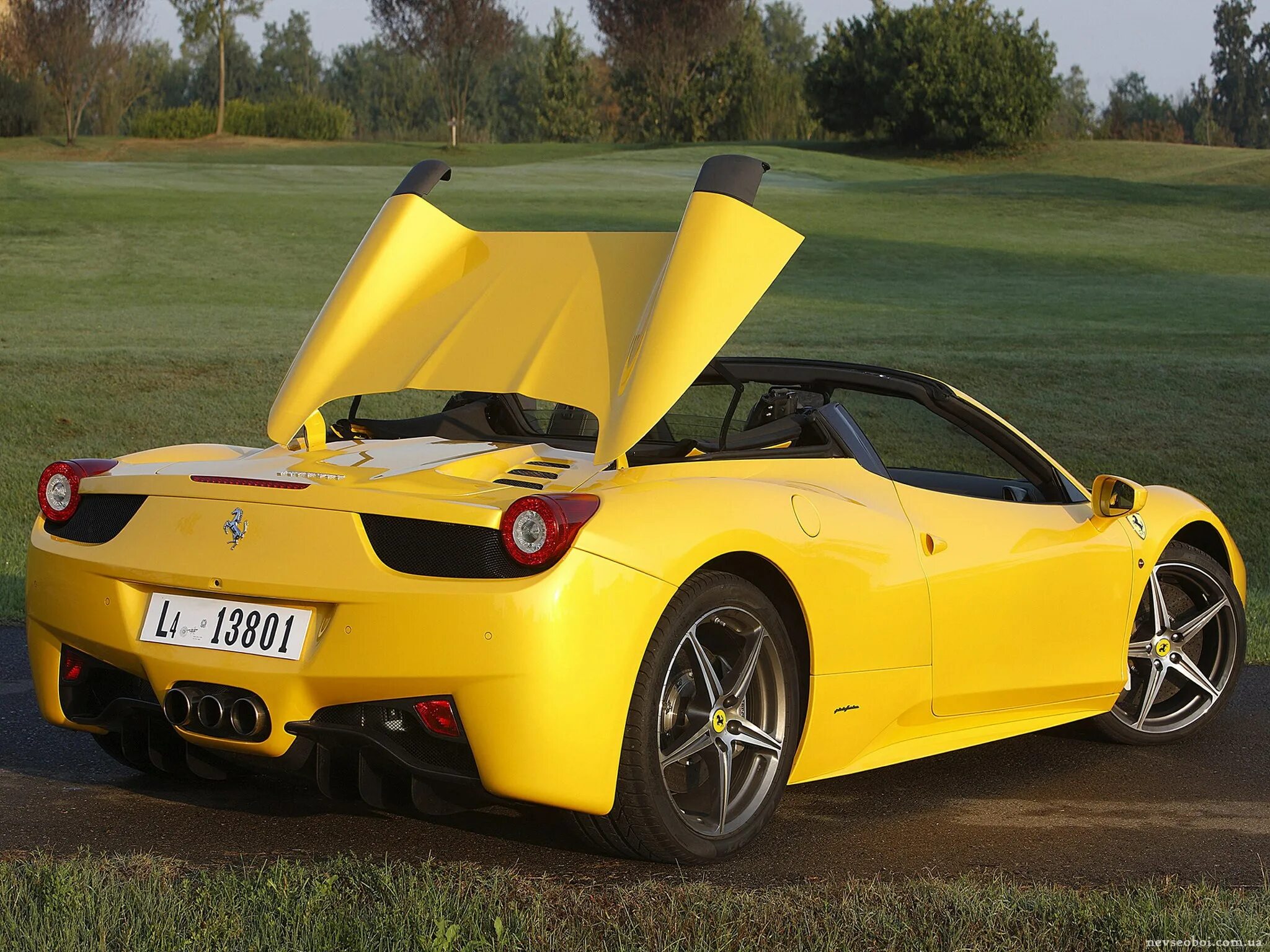 Феррари 458. Ferrari 458 Italia Spider. Феррари 458 желтая. Ferrari 458 Italia Spider Yellow.