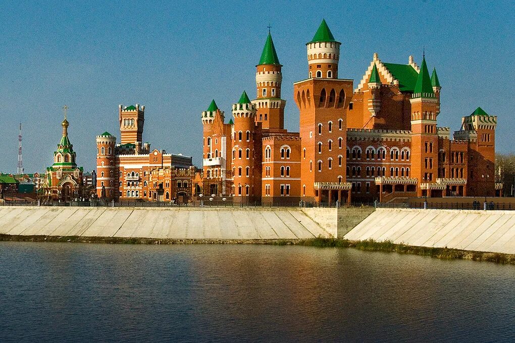 Театр оперы и балета сапаева йошкар-ола. Новый театра йошкар-олы. Кукольный театр йошкар-ола. Театр эрика сапаева. Театр оперы и балета эрика сапаева йошкар-ола.