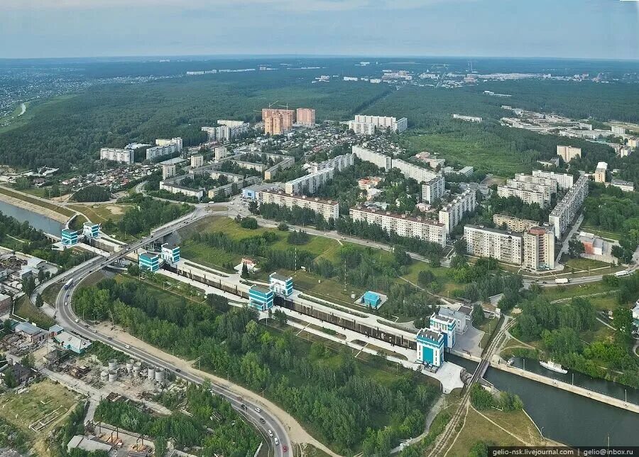 Новосибирск советский район микрорайон шлюз. Новосибирск ГЭС шлюзы. Микрорайон шлюз Новосибирск. Шлюз Новосибирск с высоты птичьего полета. Микрорайон шлюз советского района Новосибирска.