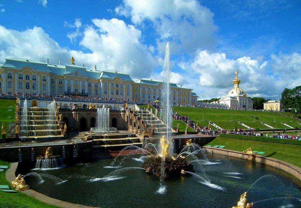 Куда сходить в петергофе