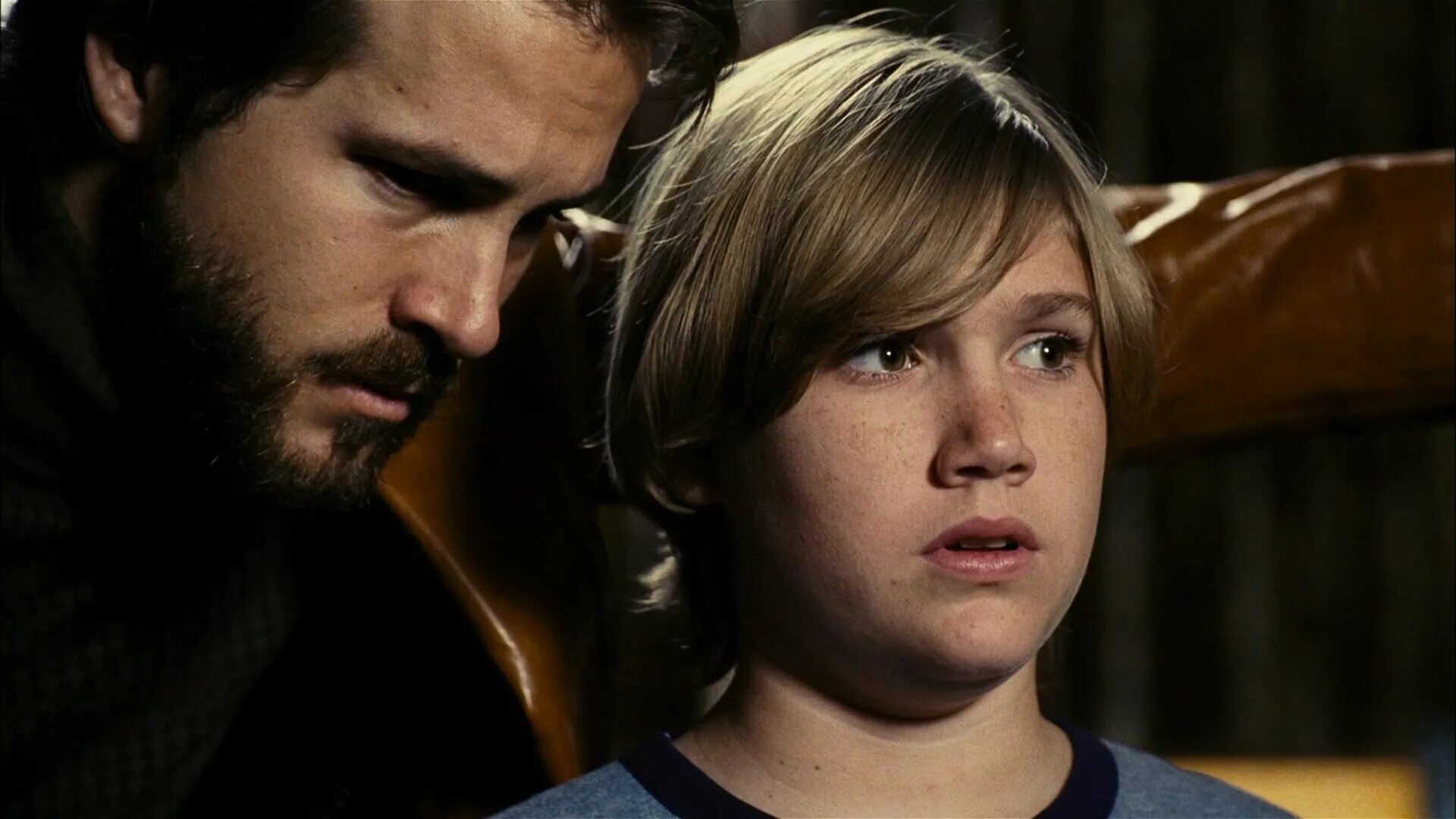 ужасы амитивилля 2005 отзывы. The amityville horror (2005) постер. ужас амитивилля фильм 2005 лиза. мелисса джордж ужас амитивилля 2005. проклятие амитивилля 2005.