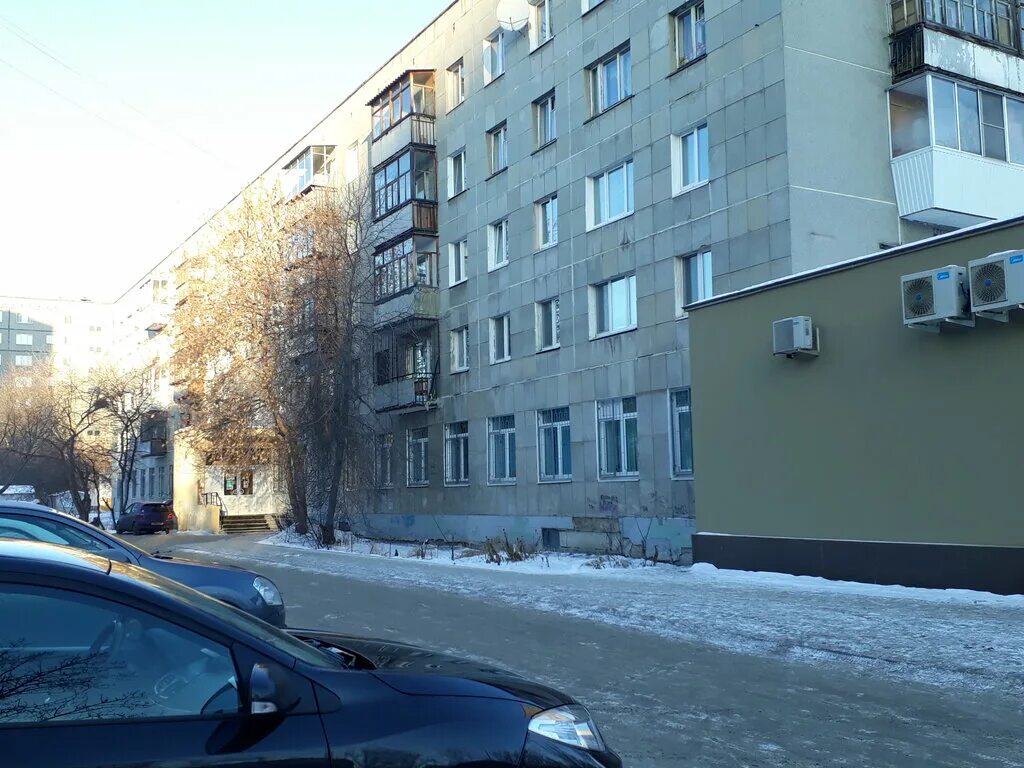 Амундсена 58/2 екатеринбург фото. Консультация на амундсена. Женская консультация амундсена 58. Екатеринбург амундсена 58/1. Женская консультация на амундсена екатеринбург.