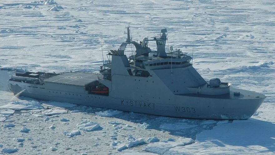 Первый боевой ледокол "Иван Папанин" готовится к ходовым испытаниям слушать онла