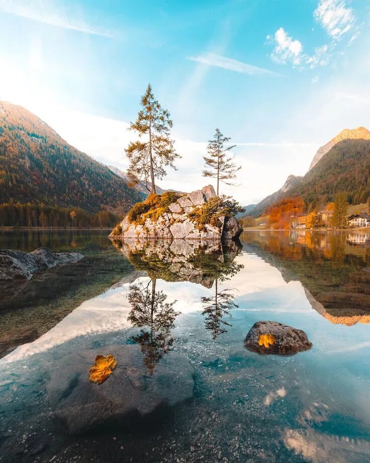Stunning photos. Интересная природа. Красивые горы. Красивые фото на главный экран. Озеро морейн в канаде зимой.