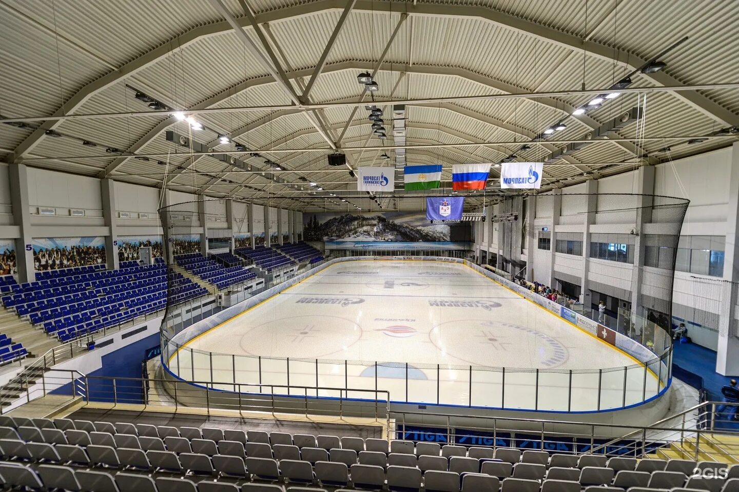 ледовый дворец города