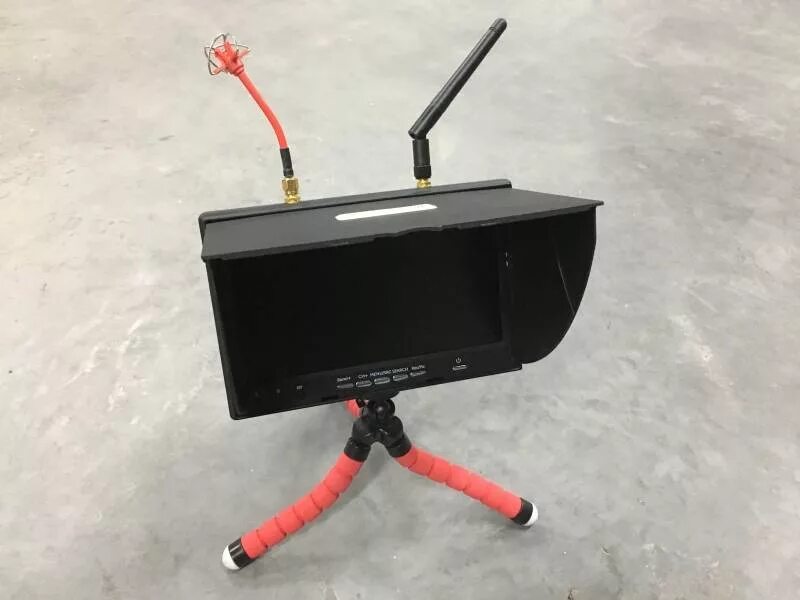 Монитор sologood 5.8 g fpv с dvr. Монитор sologood 5.8 g fpv с dvr