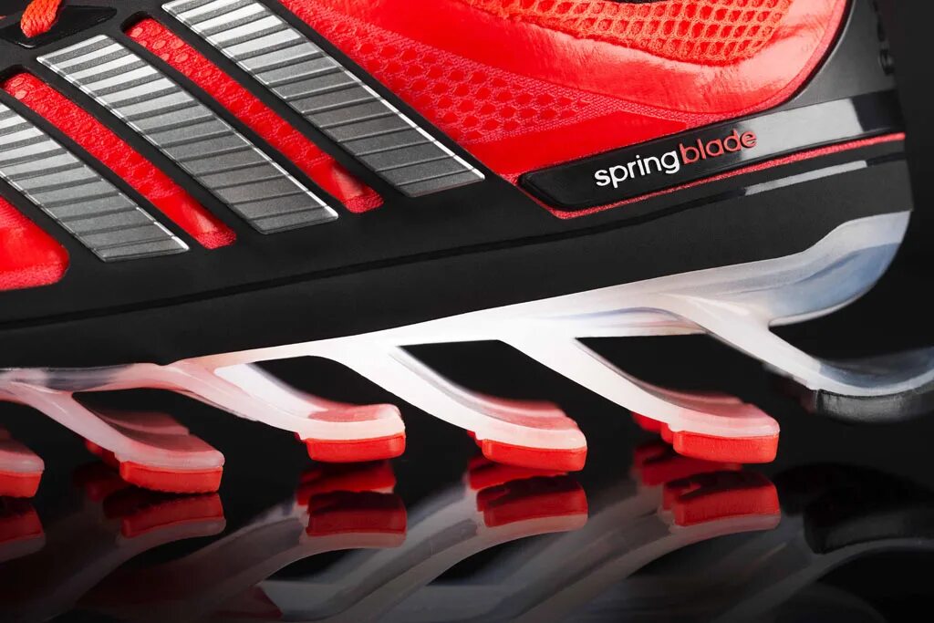 Все кроссовки адидас за всю историю. Кроссовки adidas Springblade. Адидас спринг кроссовки. Adidas clima 365 кроссовки. Springblade 3.