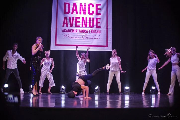 Дэнс авеню. Dance avenue ульяновск. Dance avenue. Dance avenue ульяновск коллектив. Дэнс авеню дмитров.