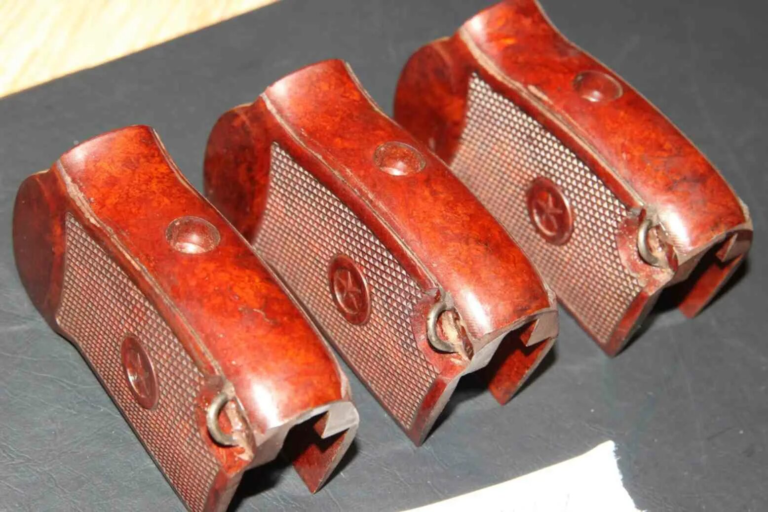 Бакелитовая рукоятка для мр-654к. Бакелитовая рукоятка для мр-654к. Бакелитовая рукоять. Бакелитовая рукоять. Мр 654 рукоять бакелит.