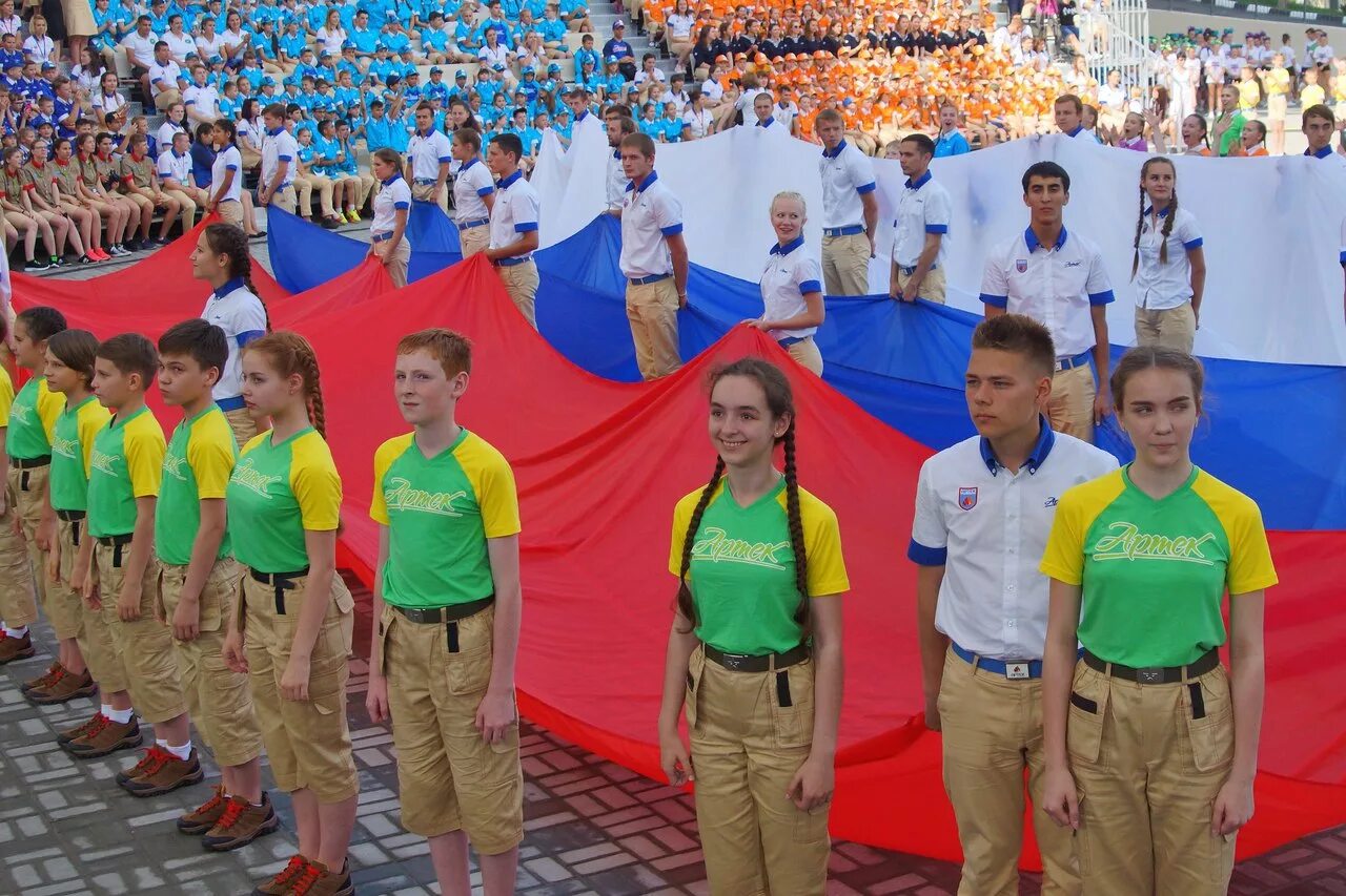 Вожатые Артека 2021. Вожатые лагеря Артек. Артек 4/2018. Саманта Смит в Артеке. Вакансия вожатого в лагерь на лето 2024