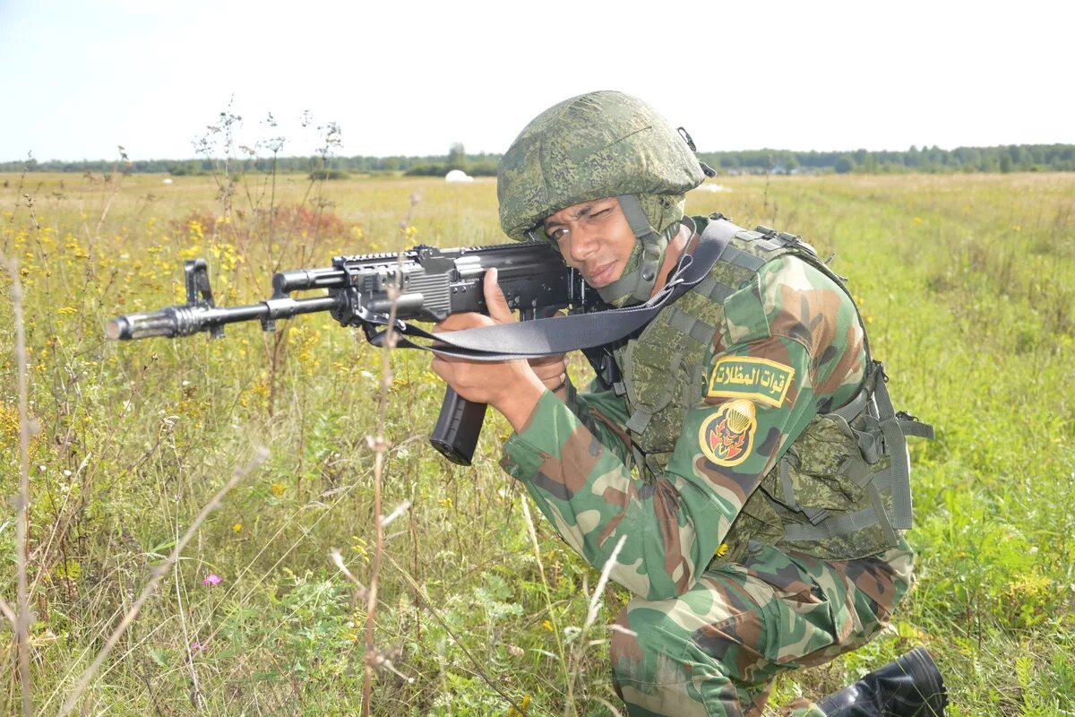 Ратник вс РФ. Экипировка Ратник 2019. Экипировка Ратник ВДВ. Солдат РФ Ратник. П п вс рф 10