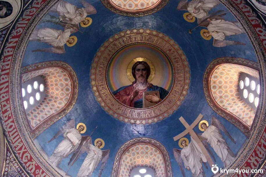 Никольский храм на братском кладбище в севастополе. Никольский храм на братском кладбище в севастополе. Храм памятник николая чудотворца в севастополе. Севастополь храм пирамида николая. Свято никольский храм в севастополе на северной стороне.