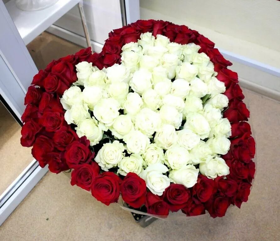 апрелевка, ул. цветочный магазин в апрелевке. апрелевка улица цветочная аллея 9. жк апрелевский. фото апрелевка зима.