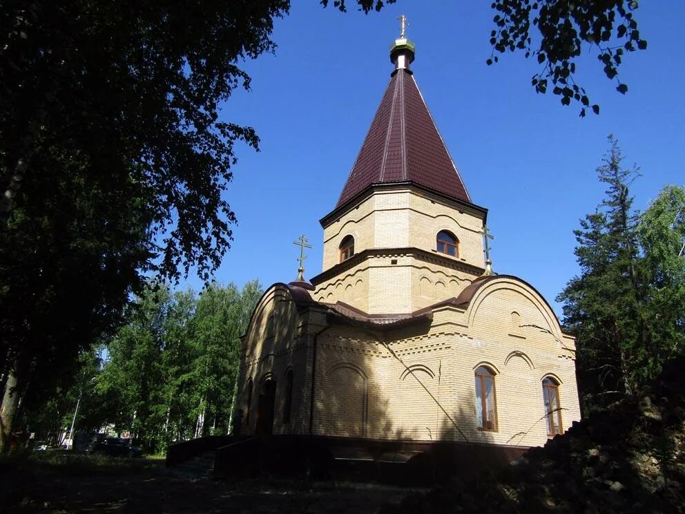 Храм георгия победоносца на поклонной горе. Георгий победоносец храм нижний новгород кащенко. Храм святого великомученика георгия победоносца. Кащенко. Храм великомученика георгия, город сургут.
