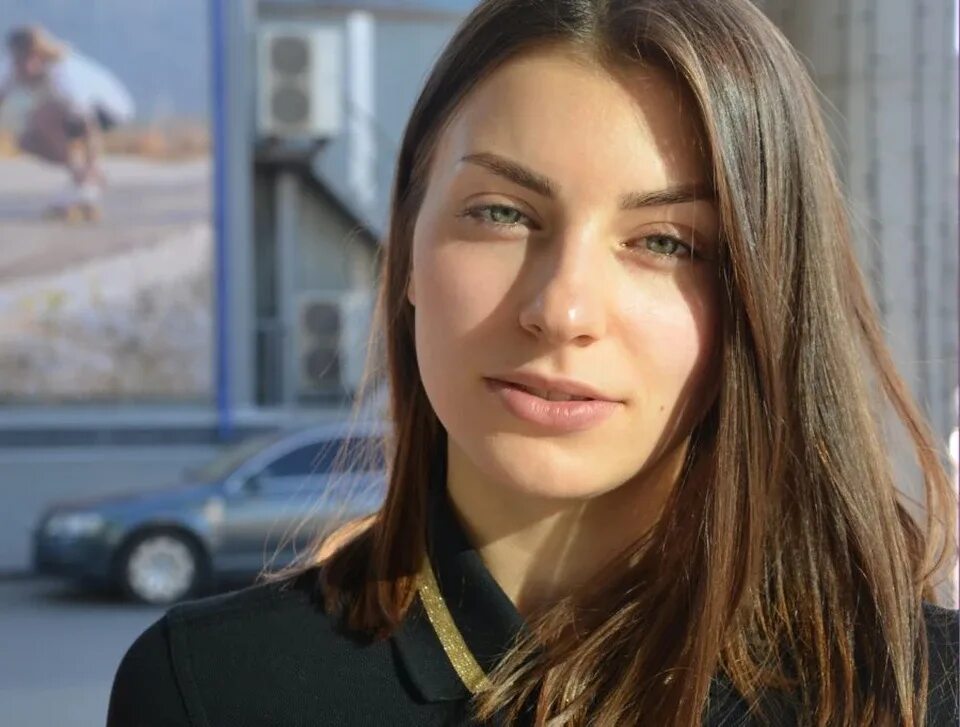 22 летняя девушка. Красивые девушки ростова. Девушки ростова. Двушка в ростова на дону. Красивые девушки ростова.