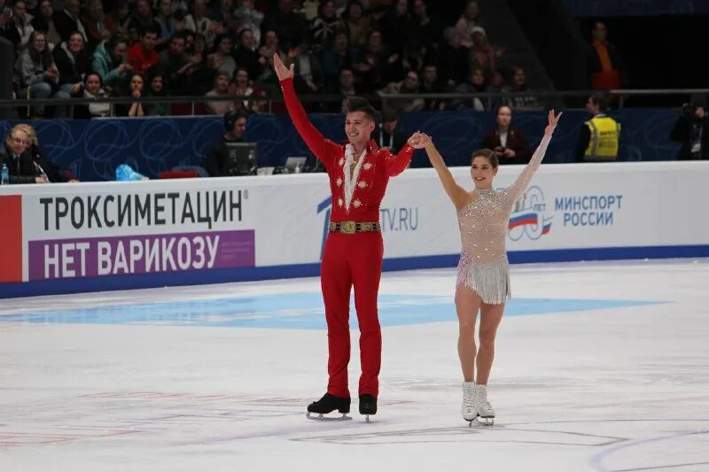 анастасия мишина и александр галлямов. анастасия мишина и александр галлямов пермь. мишки мишина и галлямов. мишина и галлямов фигурное катание. мишки мишина и галлямов.