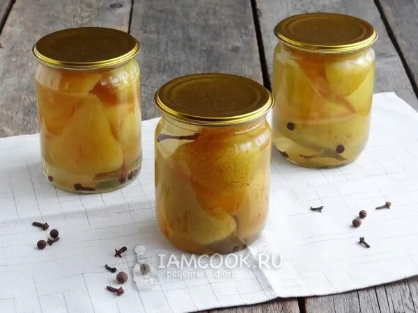 Что можно заготовить на зиму из груш. Маринованные груши. груши на зиму заготовки. десерт из груши целиком на зиму. заготовки из груши на зиму от ю. миняевой.
