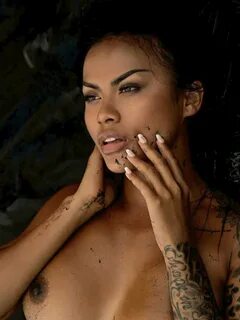 סרליאנה רוסידה עירומה (12 תמונות). 