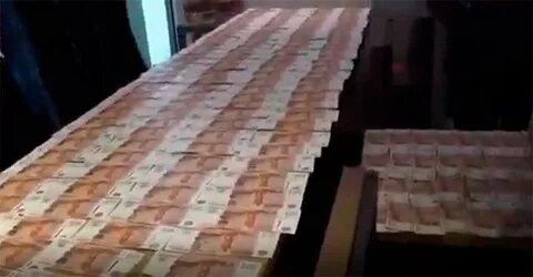 При обыске изъяли деньги