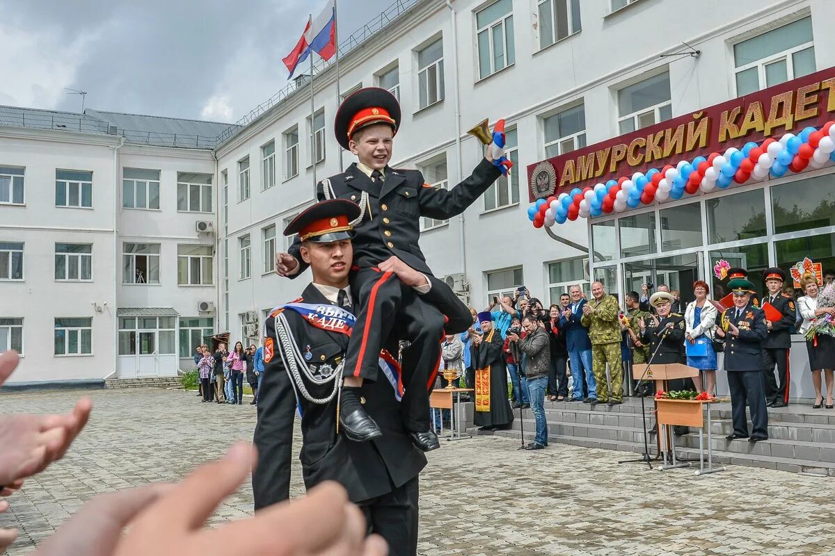 Кадетский корпус Клинцы. Кадетское училище Уссурийск. Кадетская Павловская школа. Кадетская школа город Клинцы. Муниципальная кадетская школа