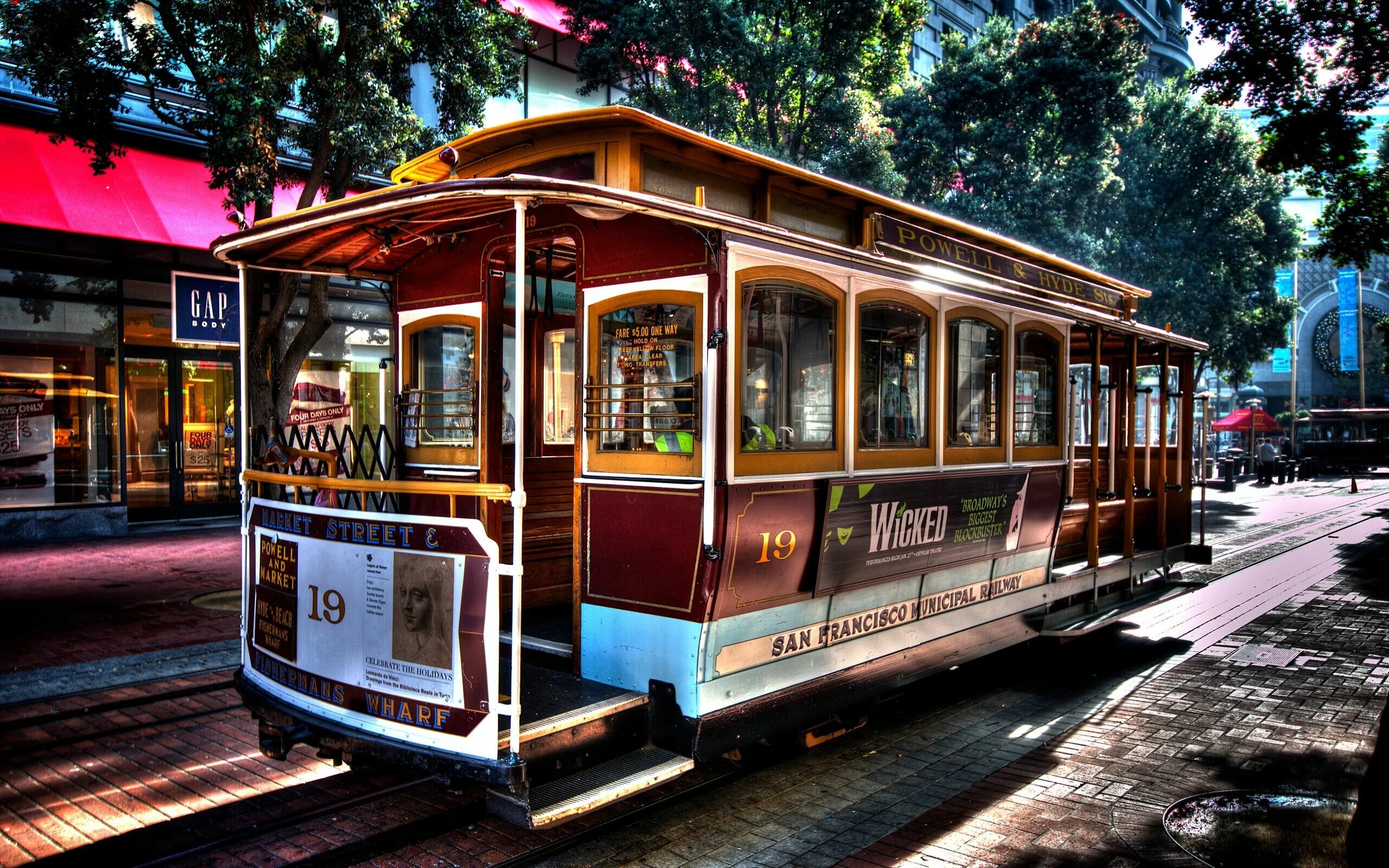 Канатный трамвай. Канатный трамвай Сан-Франциско. Сан Франциско трамвайчик. Сан Франциско Cable car. Ретро трамвай в Сан-Франциско.