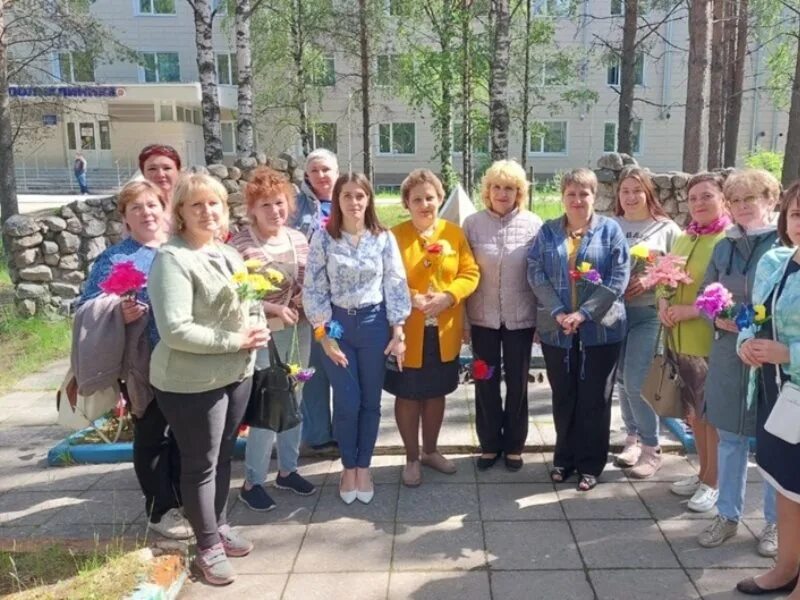 Новости пудожа. Школа 3 Пудож. Директор 3 школы города Пудожа. Детский сад Муезерка. Дом детского творчества Пудож.