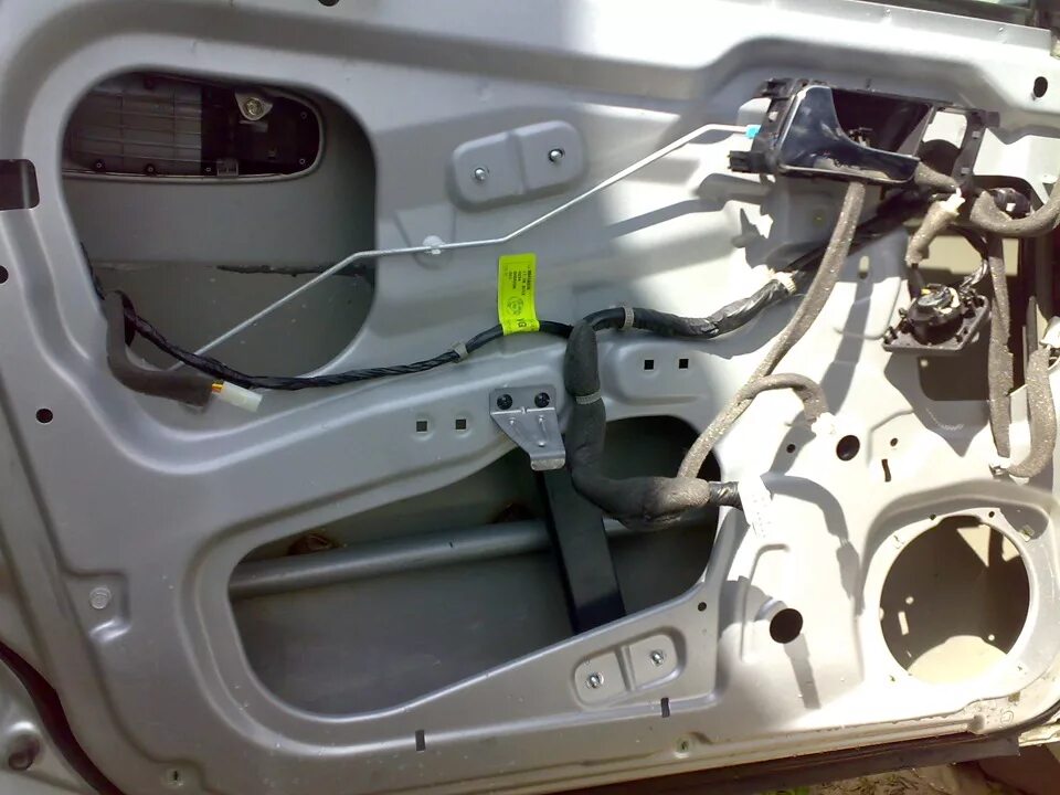 Шумоизоляция - Ford Fiesta (Mk V), 1,4 л, 2005 года автозвук DRIVE2