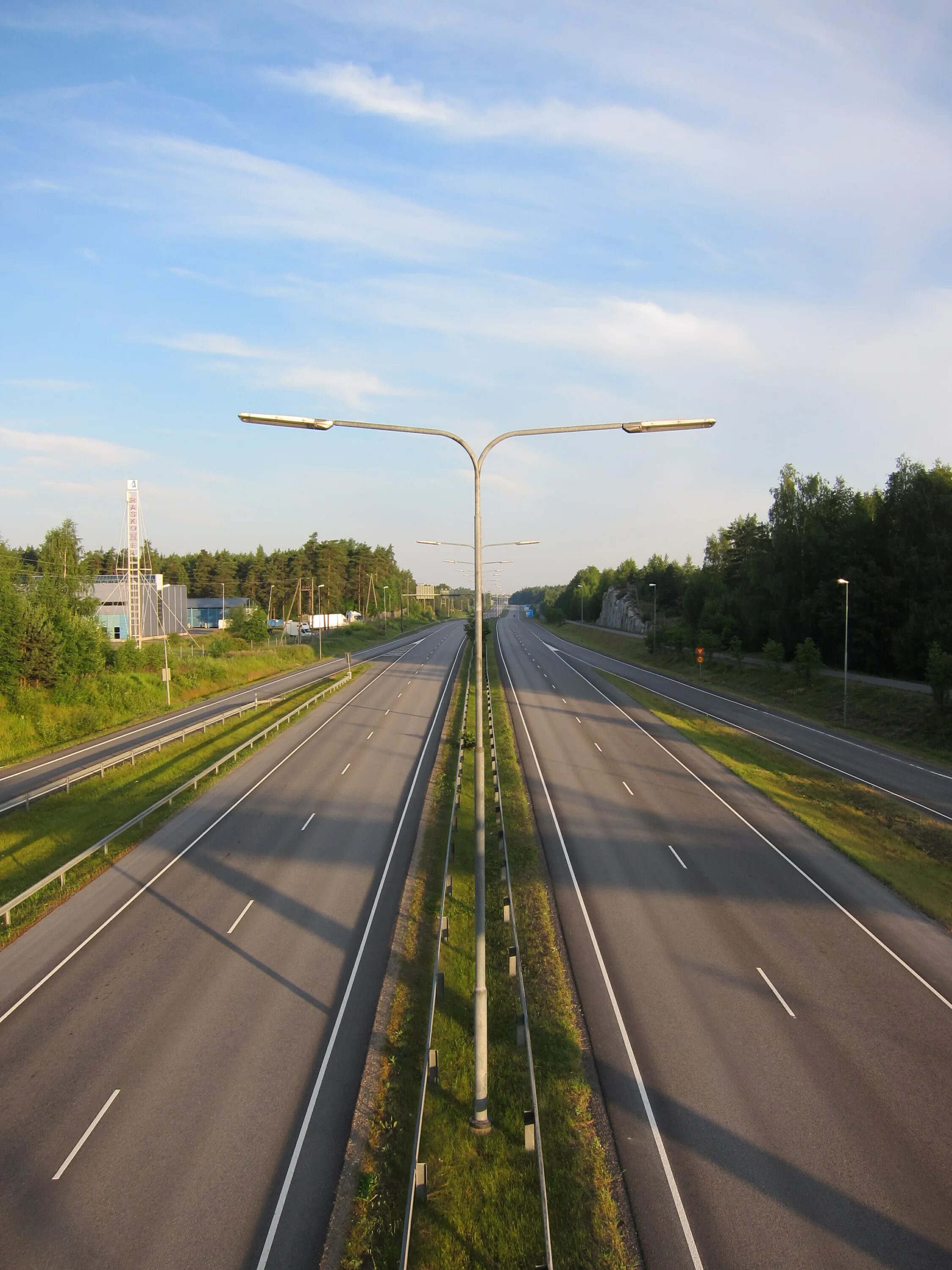 Road 40. Эстония дорога. Эстонские дороги. Латвия дороги. Качественная дорога в Эстонии.