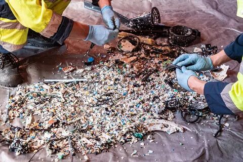 Clean up garbage