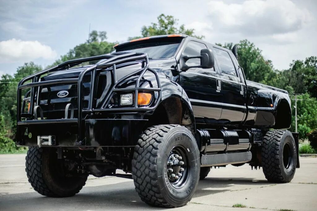 Форд ф 650. Форд Раптор ф 650. Ford f650 Raptor. Форд f 650 Раптор. Мощные пикапы