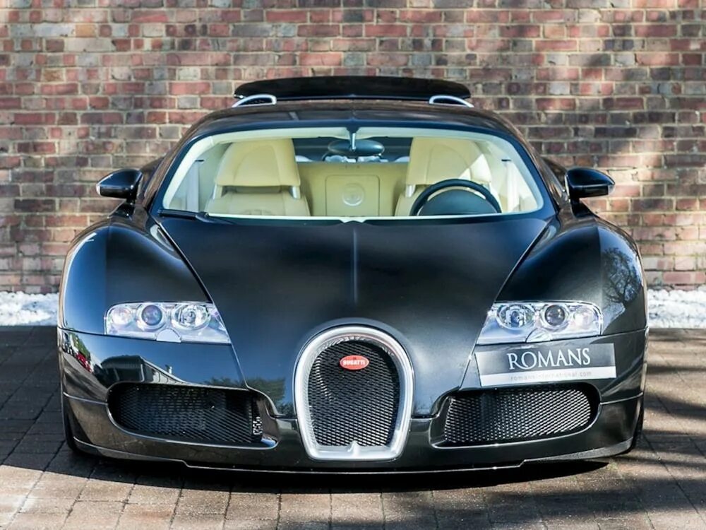 Bugatti в россии. Бугатти Вейрон. Бугатти Вейрон 2007. Bugatti Veyron 16.4. Bugatti Veyron 16.4 2007.