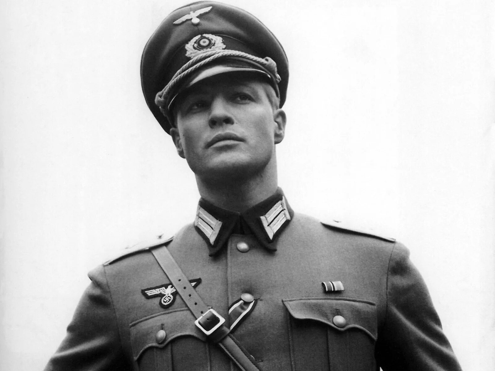 фельдфебель люфтваффе. запись немецких офицеров. хансен, макс (офицер сс). дитрих оберстгруппенфюрер. гауптман капитан вермахт.