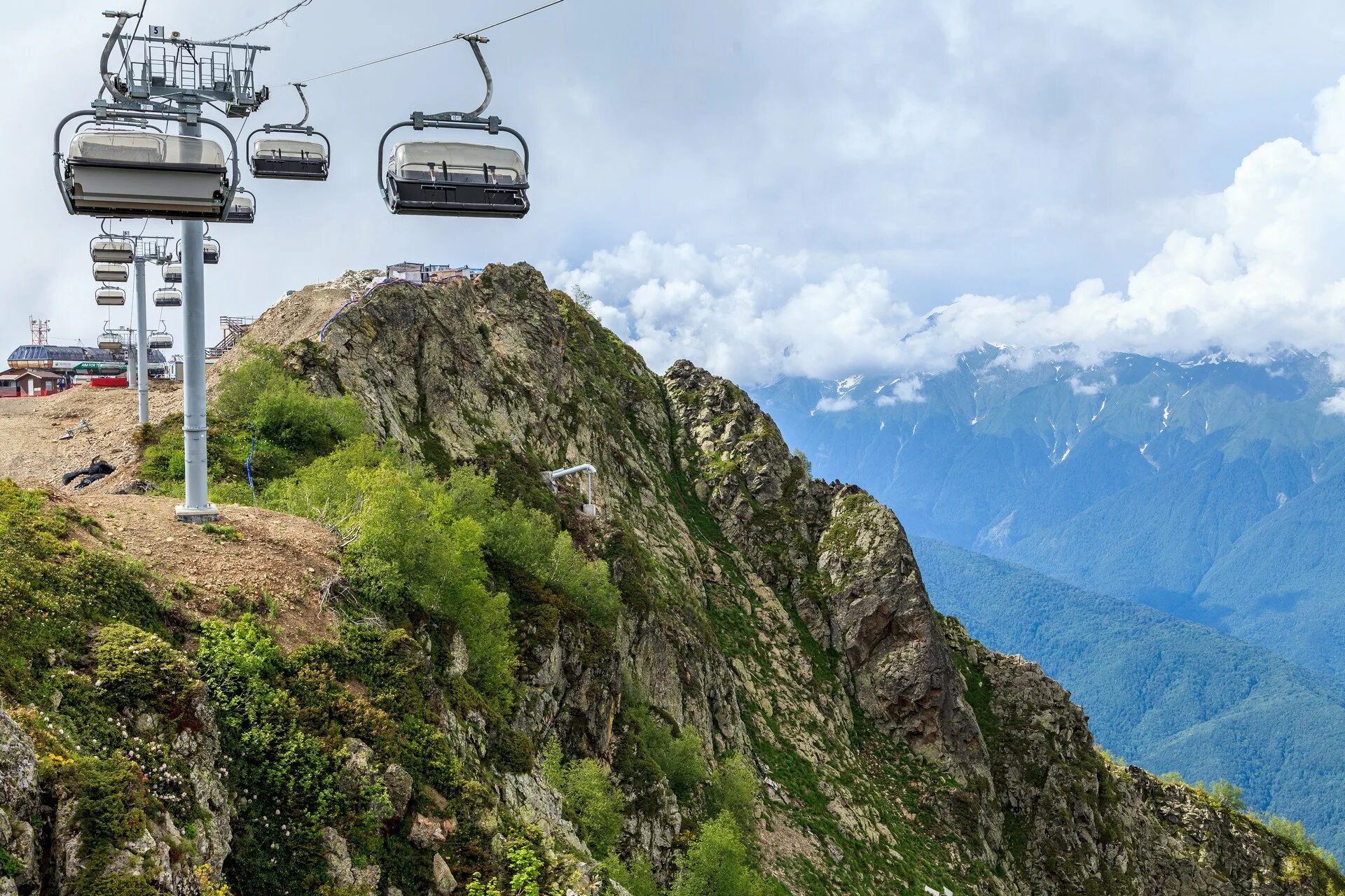 горки город красная поляна канатная дорога. горки город канатная дорога. горки город канатная дорога. курорт красная поляна канатная дорога. горки город сочи канатная дорога.