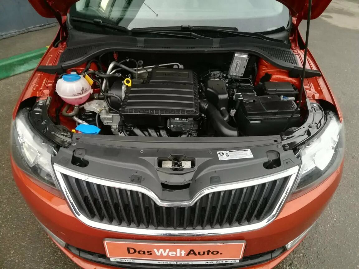 Skoda rapid 1.6 mpi. Мотор шкода рапид 1.6 mpi 110. мотор cfna 1.6 рапид. 1.6 (cfna) шкода рапид. skoda rapid cwva 1.6 mpi.