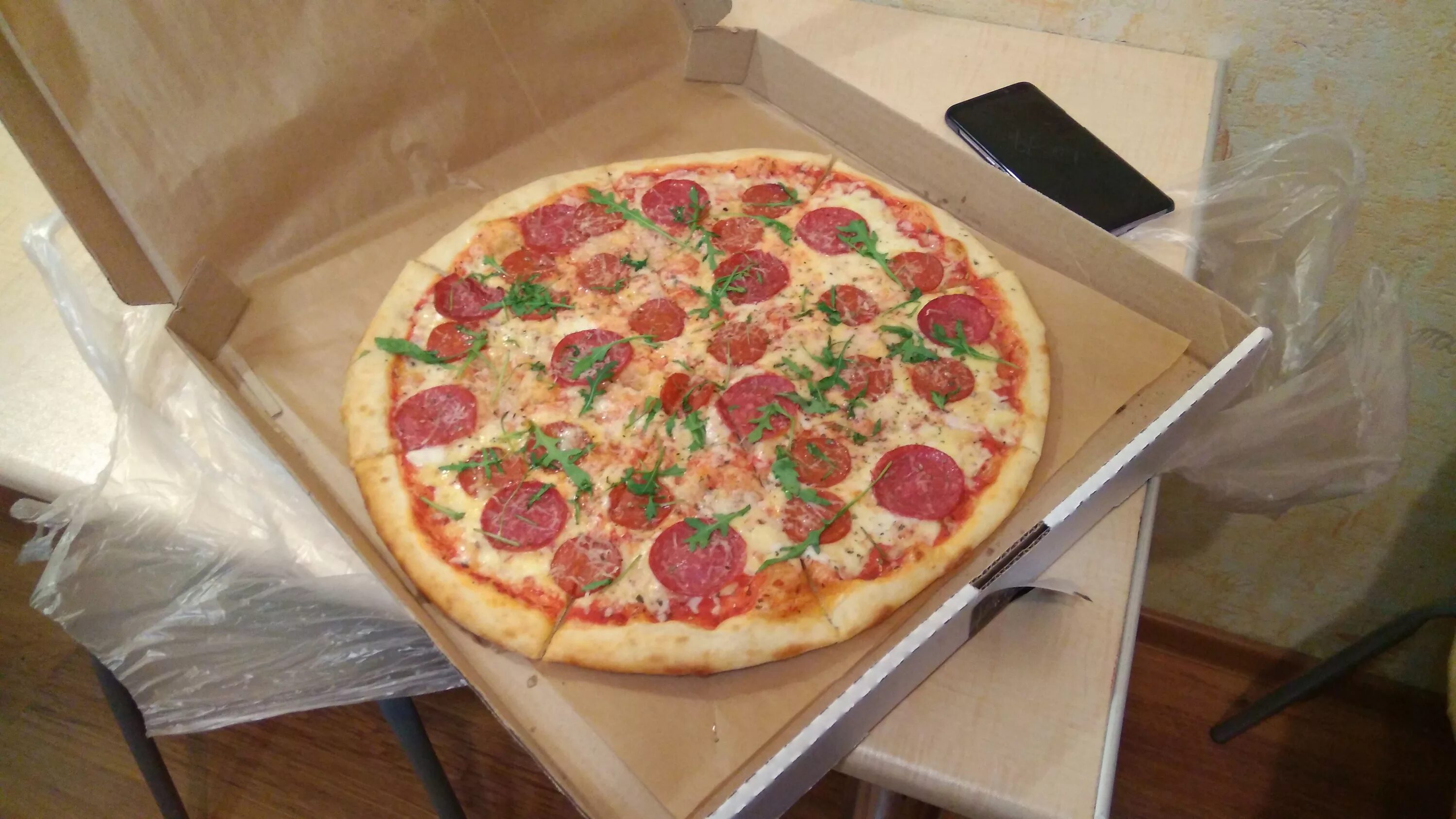 Меню кафе сопрано тейково. Сопрано пицца. Красная пицца. Сопрано пицца старый. Хэппи пицца красный кут.