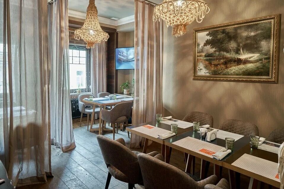 Чечил ресторан спб. Чечил дегтярный пер. Ресторан чечил гинза спб. Гинза чечил. Чечил ресторан спб.