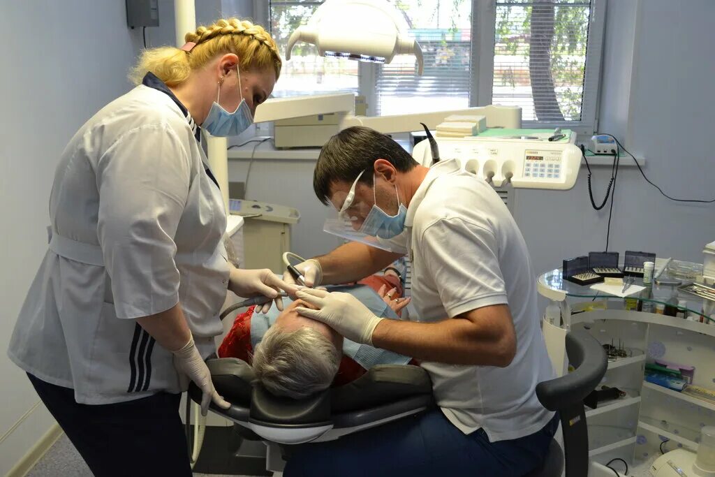 областной клинический стоматологический центр астрахань. экодент стоматология астрахань. караев астрахань стоматолог. янковая ольга борисовна астрахань. стоматология эстет астрахань.