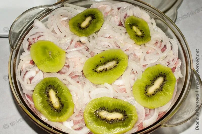 Маринад с киви. Маринад из киви. маринад для шашлыка с киви. мясо с киви.