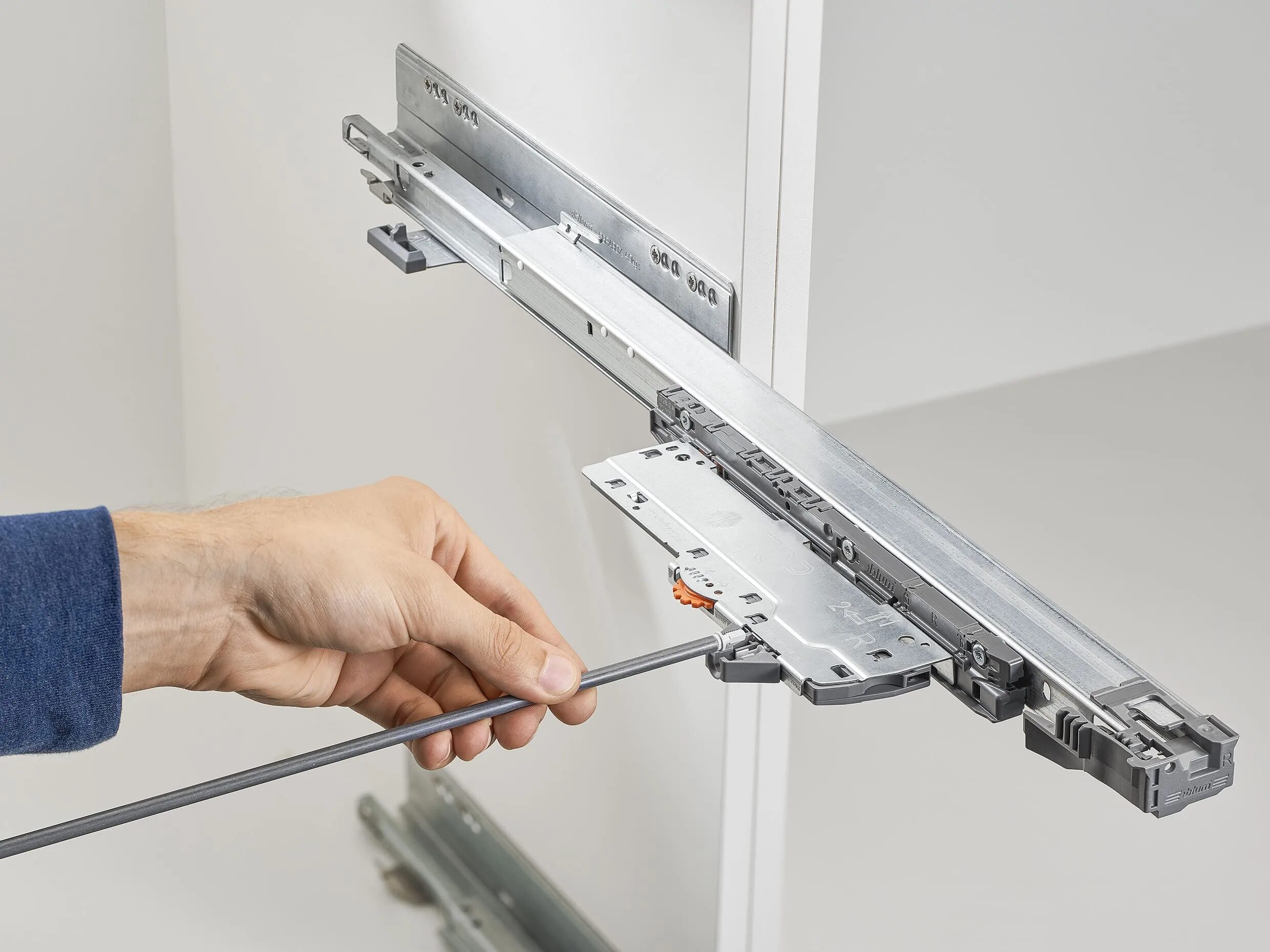 Blum push. Направляющие tip-on blumotion. blum movento blumotion. blum movento tip on blumotion. направляющие blum movento.
