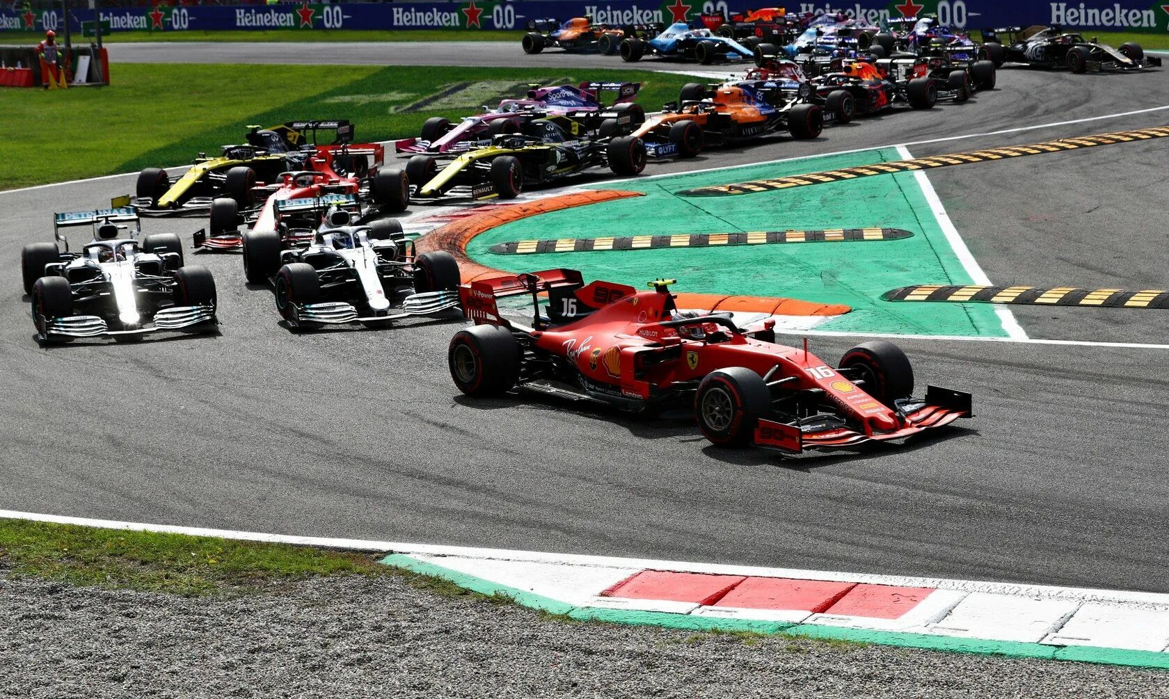 Гран при канады ф1. Феррари ф1 2022. Ferrari f1 2022. Болид ф1 феррари 2022. Гран при феррари.
