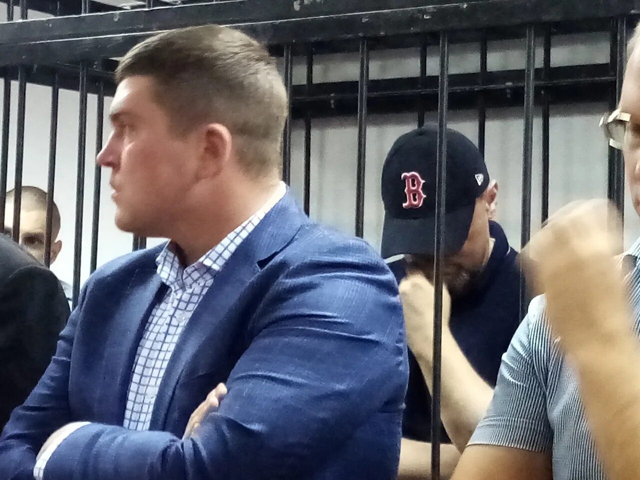 Тимошенко александр сергеевич самара. Суд. 10 лет тюрьмы. Ревнивцев максим валерьевич. 10 лет строгого.