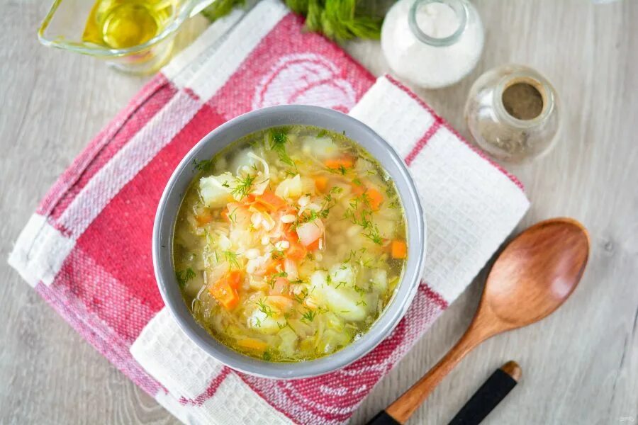 Постный рассольник с рисом, пошаговый рецепт с фото на 220 ккал