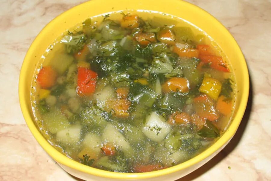 Пп суп с брокколи. Суп-пюре из брокколи с курицей. Постный суп брокколи. Галеты из брокколи. Постный суп брокколи.
