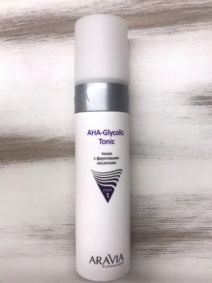 Аравия с фруктовыми кислотами. Тоник для лица Aravia с фруктовыми кислотами Aha Glycolic Tonic. Тогик Аопвия сикислотами тоник с аха кислотами. Aravia BHA тоник. Тоник с фруктовыми кислотами Aha - Glycolic Tonic, 250 мл.