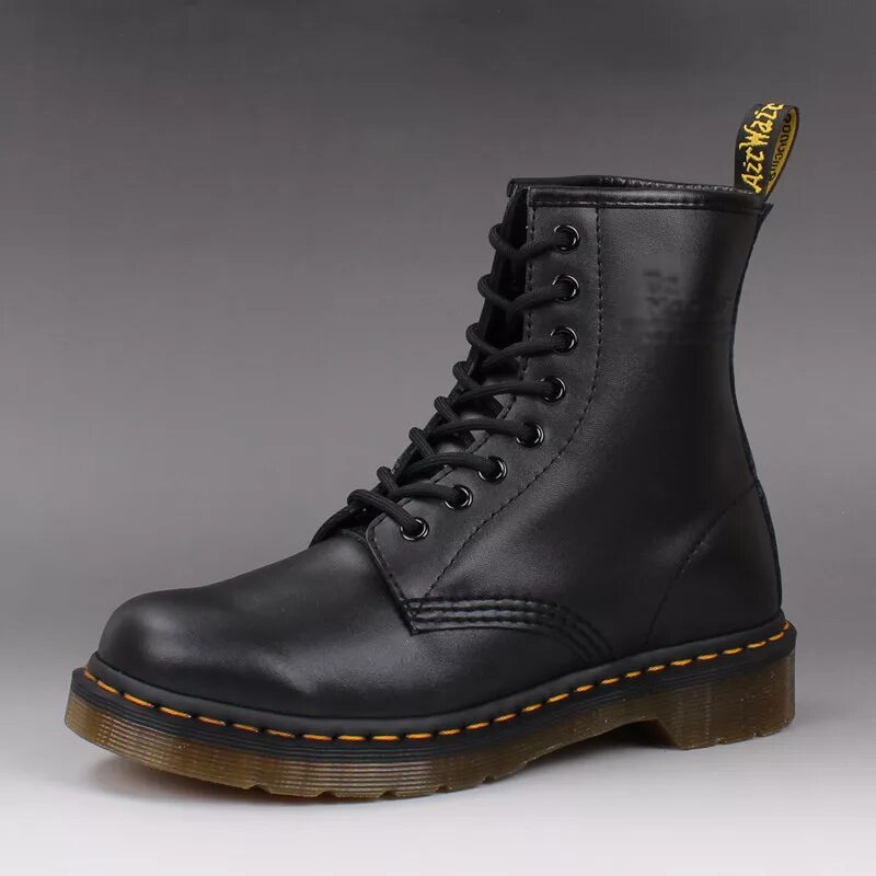 Берцы доктор Мартинс. Dr Martens 1460 подошва. Мартинсы 1460 зимние. Dr Martens 1460 зимние мужские.