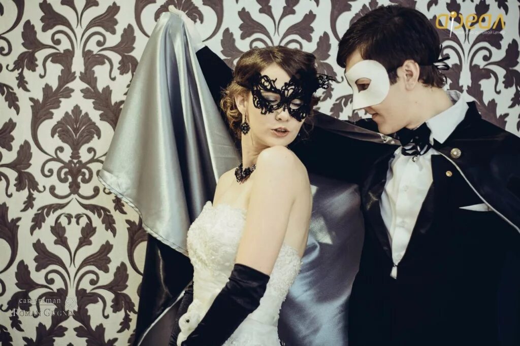 тематическая вечеринка в стиле бал маскарад. гранд отель сериал испания 2 сезон.